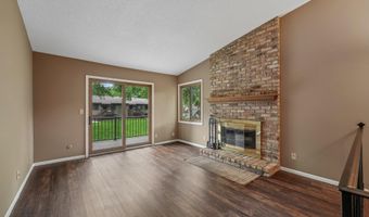 1386 Arden View Dr, Arden Hills, MN 55112