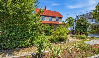 674 E BAY Ave, Barnegat, NJ 08005