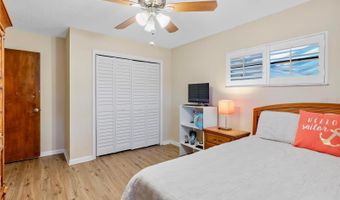 727 FLAMINGO Dr, Apollo Beach, FL 33572