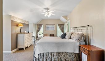 12581 Dover Dr, Apple Valley, MN 55124