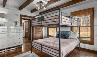 25 Crestwood Dr, Arden, NC 28704