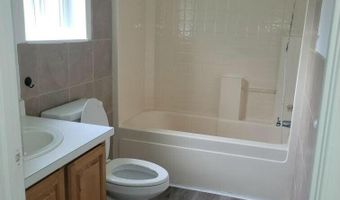10310 7TH St, Bay City, OR 97107