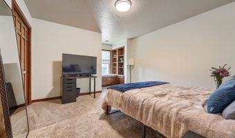 13865 SW SECRETARIET Ln, Beaverton, OR 97008