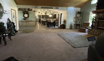 22 E Rich Ln, Blackfoot, ID 83221