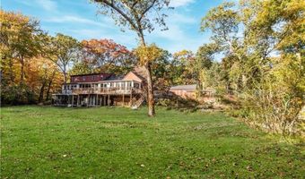 584 Division Rd, East Greenwich, RI 02818