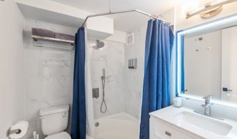 445 Seaside Ave 720, Honolulu, HI 96815