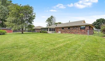 1708 Lawrence St, Bentonville, AR 72712
