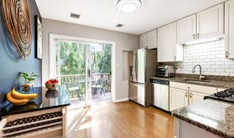 23 Bristol Ct 23, Bayonne, NJ 07035