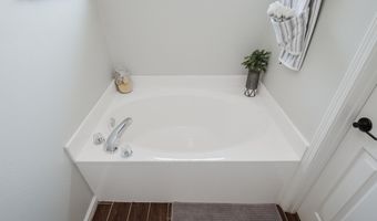 114 HORSESHOE Cir, Alabaster, AL 35007