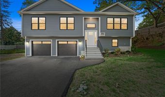 10 Sherwood Ave, North Providence, RI 02911