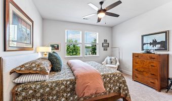 109 SW Autumn Hills Rd, Bentonville, AR 72712