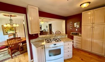 505 Edgewood Dr, Batesville, IN 47006