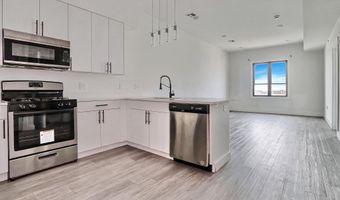 425 AVENUE C 504, Bayonne, NJ 07002
