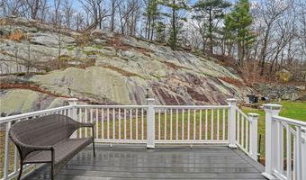 65 Albion Rd, Cumberland, RI 02864