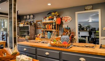524 Aydlett Rd, Aydlett, NC 27916