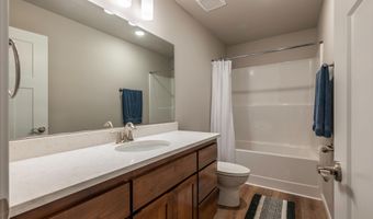 746 Seacrest Dr, Bandon, OR 97411
