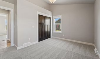 2990 E TURQUOISE Ln, Appleton, WI 54913