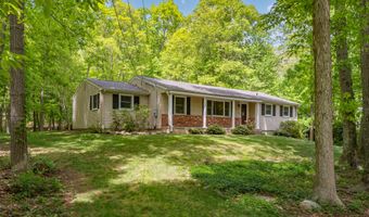 15 Godman Rd, Madison, CT 06443