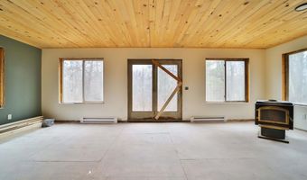 951 Swede Lake Trl SW, Backus, MN 56435