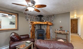231 Dunn Ln, Lamoille, NV 89828