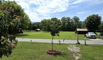 48 Fisher St, Andrews, NC 28901