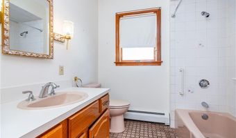 117 Orchard St, East Providence, RI 02914