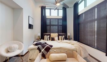 121 N Howard St, Akron, OH 44308