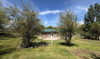 190 Meadow Rd, Challis, ID 83226