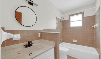 724 E Ellis Ave, Alamo, TX 78516
