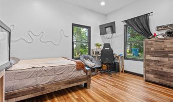 7572 Best Ln, Alhambra, IL 62001