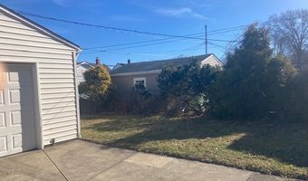 383 E 327th, Willowick, OH 44095