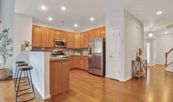 44357 OAKMONT MANOR Sq, Ashburn, VA 20147