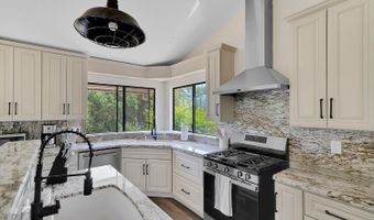 7190 Pool Station Rd, Angels Camp, CA 95222