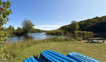 455 King Richard Dr, Becket, MA 01223