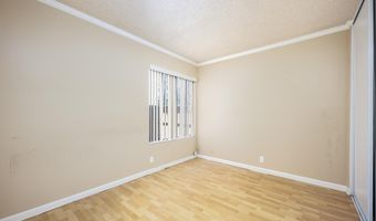 6880 Bear River Row 1, San Diego, CA 92139