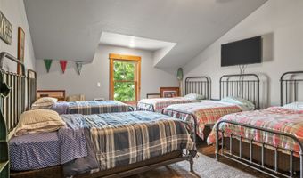 46024 Meadowlark Ln, Big Arm, MT 59910