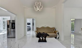 337 Lakeshore Dr, Berkeley Lake, GA 30096