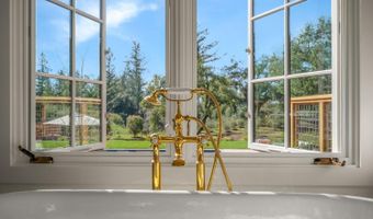 340 White Cottage Rd S, Angwin, CA 94508