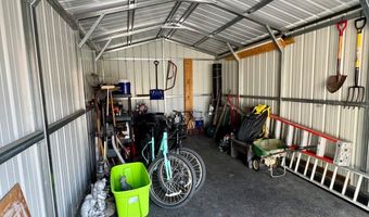 305 N Washington St, Abingdon, IL 61410