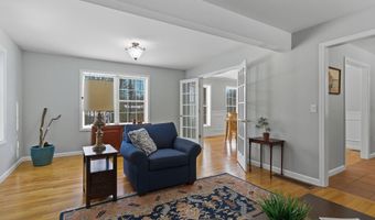 18 Holbrook Rd, Bedford, NH 03110