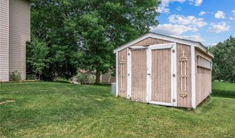 3649 Tower Pond Dr, Anoka, MN 55303