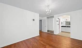 9939 Erma Rd 101, San Diego, CA 92131