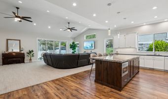 735 E 850 S, Centerville, UT 84014