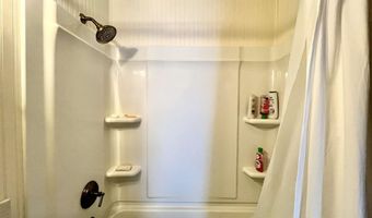 1315 Locust St, Atlantic, IA 50022
