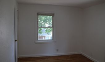 264 Pearl Harbor St, Bridgeport, CT 06610