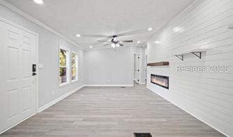 137 Winsor Rd, Beaufort, SC 29906