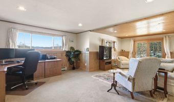 36 Puckerbrush Rd, Campton, NH 03223