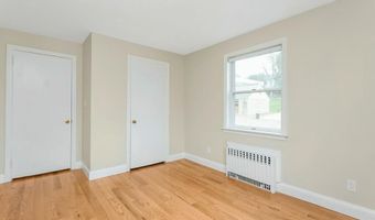 304 Valley Rd, Cos Cob, CT 06807