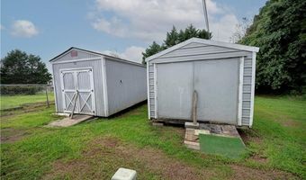 946 Gardner Springs Rd SE, Adairsville, GA 30103