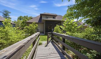 9313 Crystal Brook Dr, Apison, TN 37302